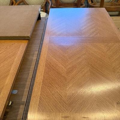 Beautiful Kitchen and Dining Room Table and Chairs