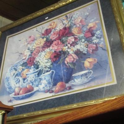 Approx 34 1/2" x 40 1/2" Barbara Mock Floral Print