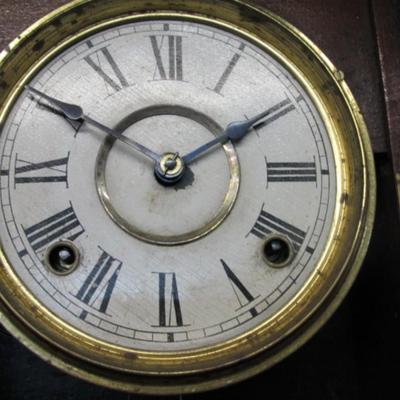 Antique Parlor Kitchen Mantle Clock