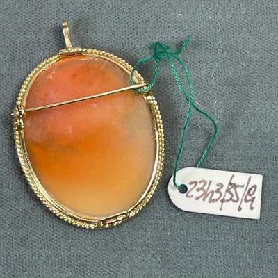 14K Gold Italian carved shell Cameo Pin/pendant