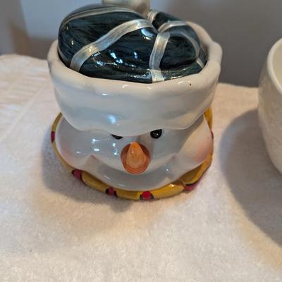 ABC Distributing Country Christmas Snowman Dishes & Cookie Jar