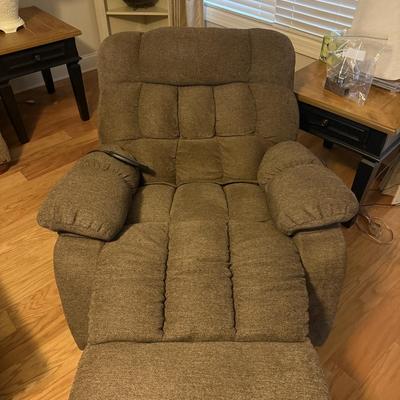 Massage Lift Chair with Remote & Heat Setting