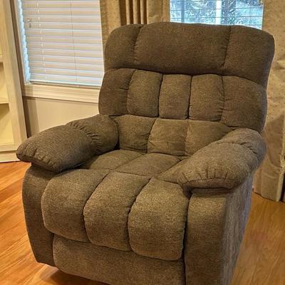 Massage Lift Chair with Remote & Heat Setting