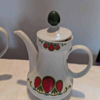 Bavaria Schumann Arzberg & Winterling Bavaria Germany Roslau Teapots