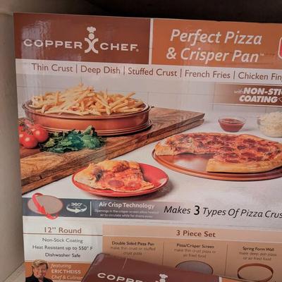 Pampered Chef Crisper Pans