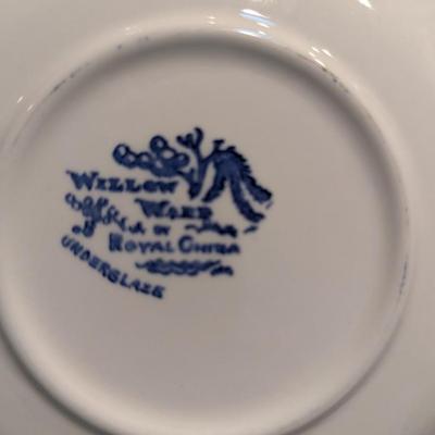 Shenandoah China & Willow Ware Royal China Underglaze Plates