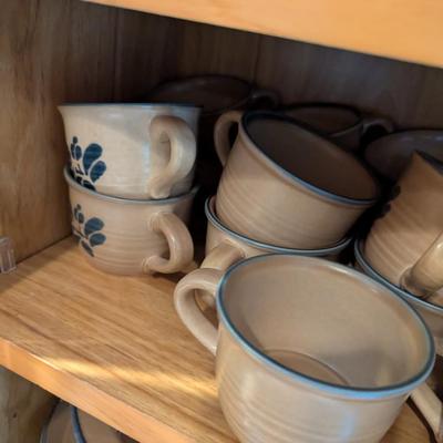 60+ Pieces Of Pfaltzgraff Folk Art Stoneware
