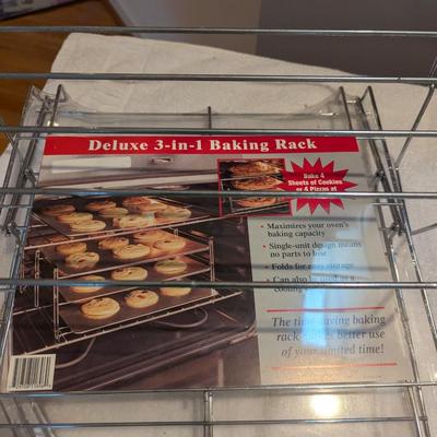Cooling Racks & Baking Tins