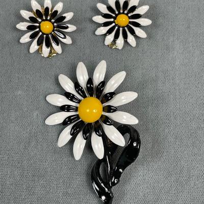 Vintage Enamel flower pin and earrings