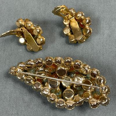 Vintage rhinestone and glass bead Pin and earrings