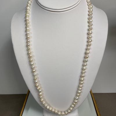 Genuine Pearl necklace