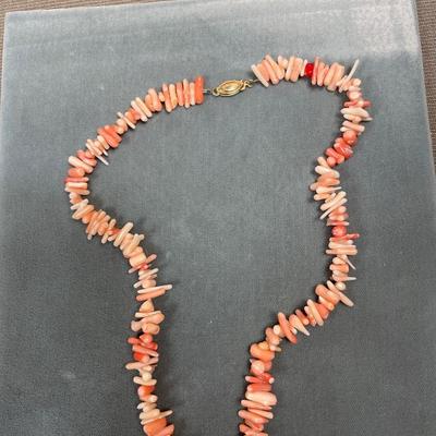 Vintage coral necklace
