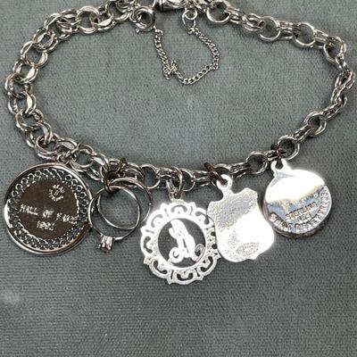 Vintage Sterling Silver charm Bracelet - Disney charm