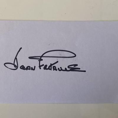 Joan Fontaine  original signature 