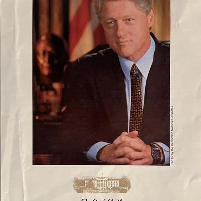Bill Clinton facsimile signed photo. 