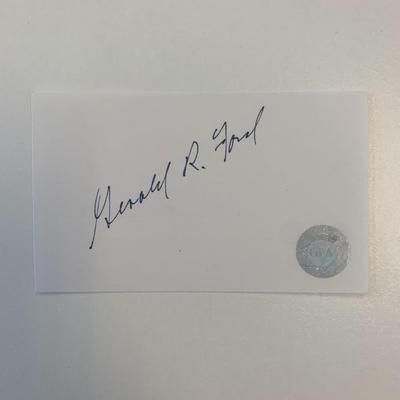 Gerald Ford original signature. GFA Authenticated