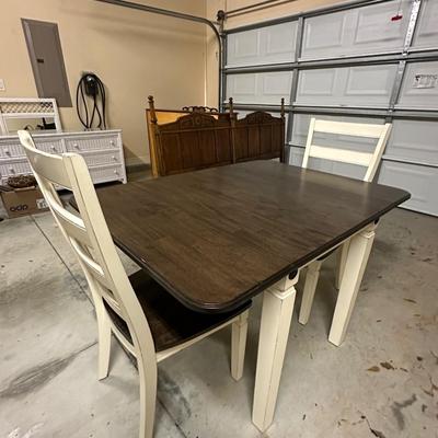 Table and Two Chairs — A perfect breakfast nook