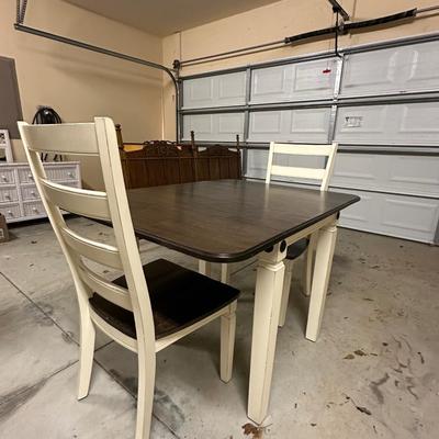 Table and Two Chairs — A perfect breakfast nook