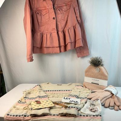 Lot F 298 NWT Dooney & Bourke Coin Purse NWT Coach Keychain Lane Bryant Jacket Hats and Gloves