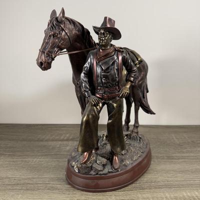 LOT 4B: 2015 Bradford Exchange John Wayne: Legend of the West Cold-Cast Bronze Masterpiece Sculpture A0058 (13”)