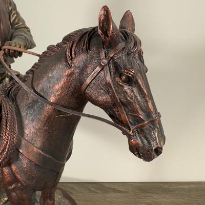 LOT 5B: 2014 Bradford Exchange John Wayne Cold-Cast Bronze Masterpiece Sculpture #781/5000 (17”)