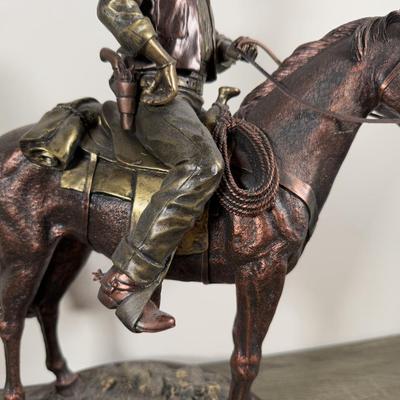 LOT 5B: 2014 Bradford Exchange John Wayne Cold-Cast Bronze Masterpiece Sculpture #781/5000 (17”)