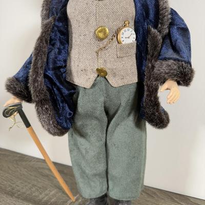 LOT 7B: Dennis East International Christmas Caroler William (17.5”)