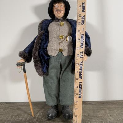 LOT 7B: Dennis East International Christmas Caroler William (17.5”)