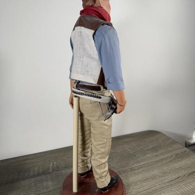 LOT 8B: John Wayne Dolls - Franklin Heirloom & 1981 Effanbee American Symbol of the West