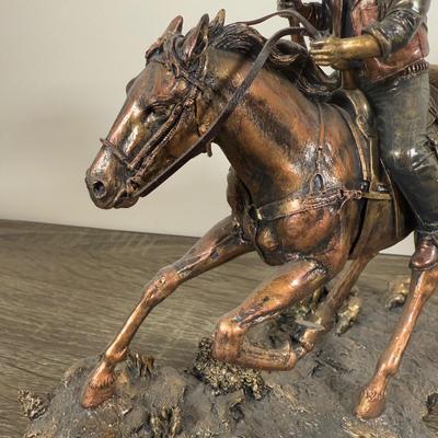 LOT 15B: 2010 Edwin M Knowles Bradford Exchange John Wayne Tall in the Saddle Collection Galloping Thunder Statues (A0765 & A6137)