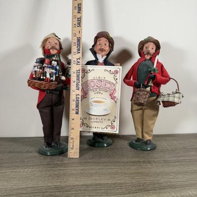 LOT 20B: Byers Choice Carolers - Man w/ Nutcrackers, Rose's Tea Shop Board & Candle Holders