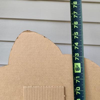 LOT 27 G: 2009 True Grit The Duke #174 John Wayne 1969 Life Size Cardboard Cutout