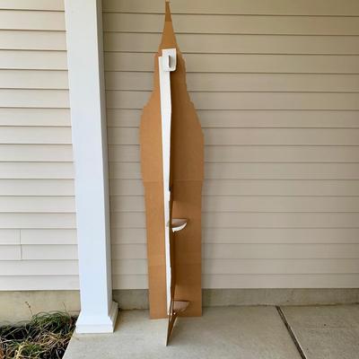 LOT 29 G: London England Big Ben Cardboard Cutout