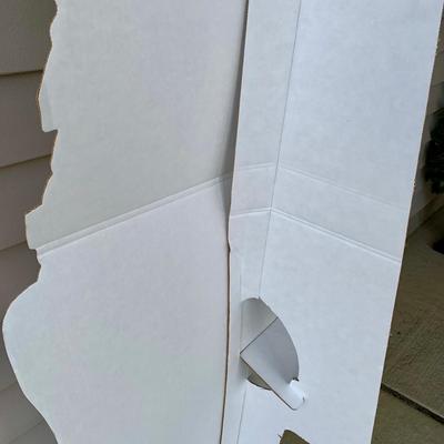 LOT 30 G: 2004 The Duke #501 John Wayne Life Size Cardboard Cutout