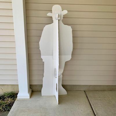 LOT 31 G: 2004 The Duke #495 John Wayne Life Size Cardboard Cutout