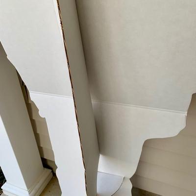 LOT 31 G: 2004 The Duke #495 John Wayne Life Size Cardboard Cutout