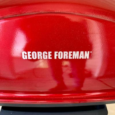 LOT 32 G: George Forman Immersible Indoor / Outdoor BBQ Grill Model #GFO201R