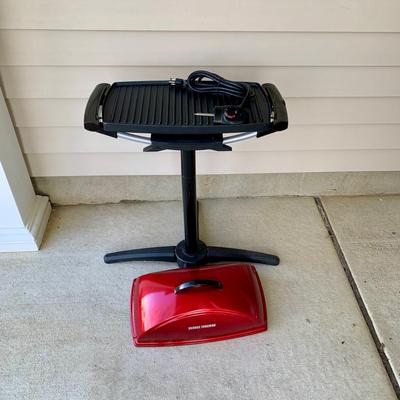 LOT 32 G: George Forman Immersible Indoor / Outdoor BBQ Grill Model #GFO201R