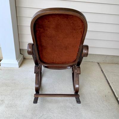 LOT 35 G: Vintage Thonet Style Bentwood Rocking Chair