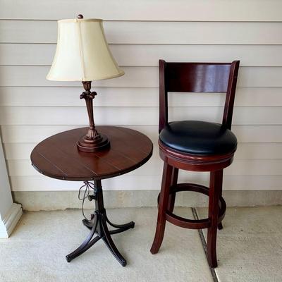 LOT 38 G: Quoizel Lamp, Hammary Furniture Dark Wood Adjustable Round Side Table, & Rotating Bar Stool Seat