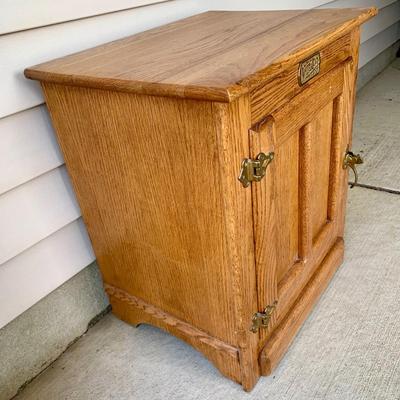 LOT 39 G: Hammary Furniture Oak Home Theatre Table & White Clad Storage Cabinet