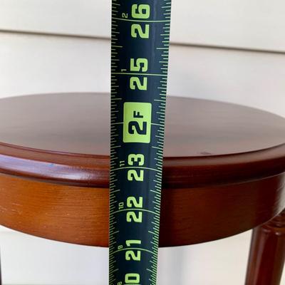 LOT 40 G: Round Dark Wood Nesting Tables / Plant Stand Set