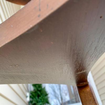 LOT 42 G: Pulaski Furniture Accent Lamp Table