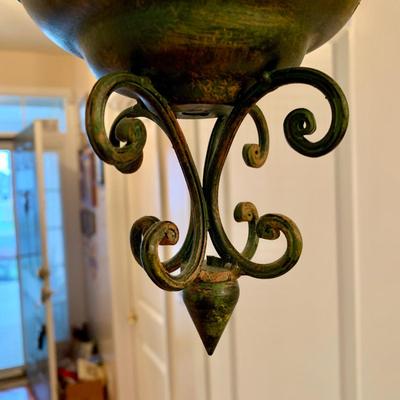 LOT 43 L: Design Toscano Crown Royale Wall Hanging Pendant Lantern