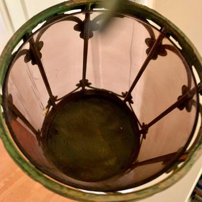 LOT 43 L: Design Toscano Crown Royale Wall Hanging Pendant Lantern