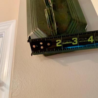 LOT 43 L: Design Toscano Crown Royale Wall Hanging Pendant Lantern