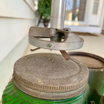 LOT 48 G: Vintage Zenith Champion Watch Cleaning Machine