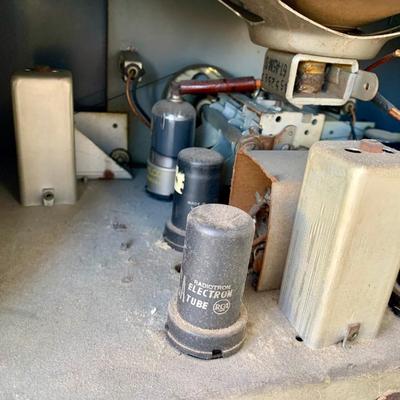 LOT 49 G: Vintage Echophone Commercial Model #EC-2