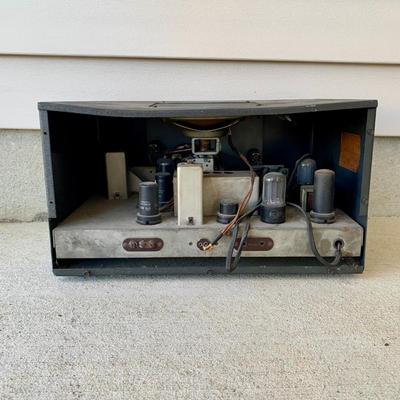 LOT 49 G: Vintage Echophone Commercial Model #EC-2