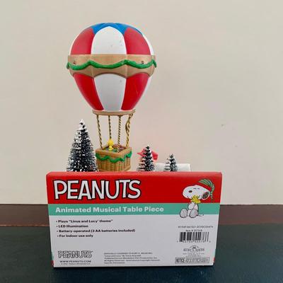 LOT 50 L: Snoozin' Snoopy Lenox Treasure Box, Peanuts Animated Musical Table Piece, Jim Shore Peanuts "Make A Splash"...